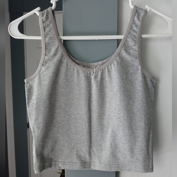 NWOT-2Pack Crop Tops Shirts - Picture 3 of 6